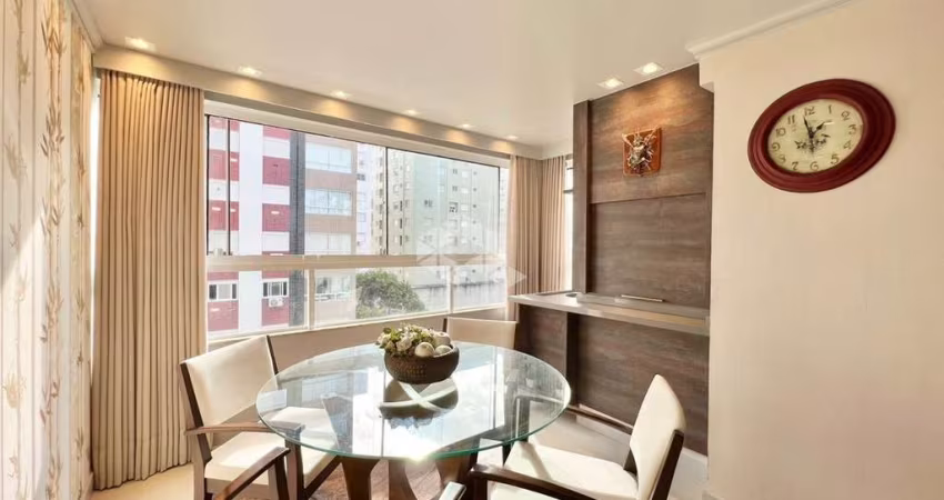 Apartamento 3 quartos, com vista para o mar, mobiliado e decorado a 1 quadra do Mar
