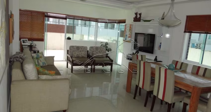 Apartamento de frente 03 dormitórios com terraço na Navegantes em Capão da Canoa