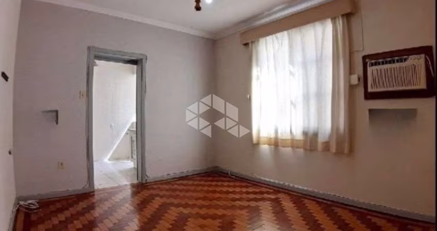 Apartamento 2 quartos no Bom Fim.