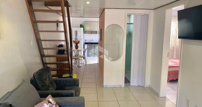 Casa 2 dormitórios, 2 vagas de garagem - Rio branco - Canoas