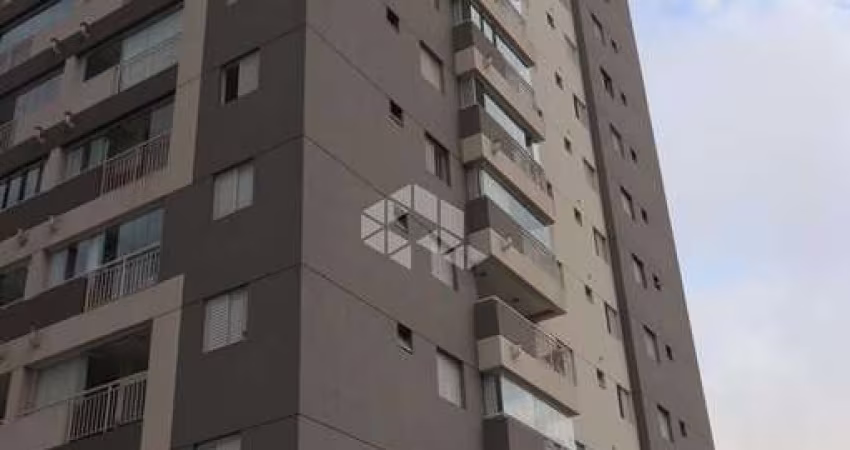 Apartamento em andar alto com 2 dormitórios e lazer completo próximo à Barra Funda