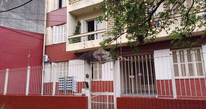 Apto 3dorm grande -térreo- com páteo ,no Bom Fim