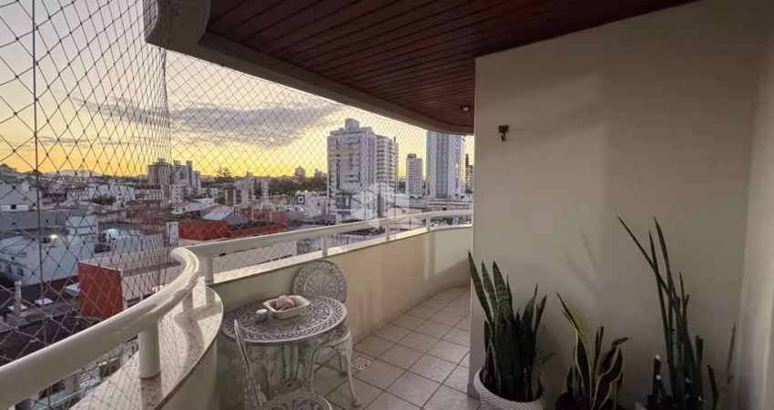 Apartamento em Estreito