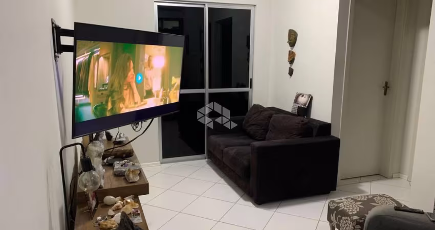 Apartamento térreo com 02 dormitórios, perto da UNISC