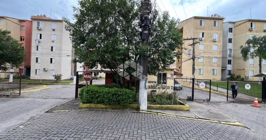 Apartamento Térreo de 2 Dormitórios no Condomínio Moradas do Parque 1 - R$ 140 mil