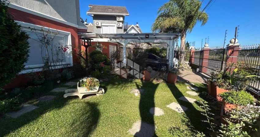 Casa com três suítes em Canela