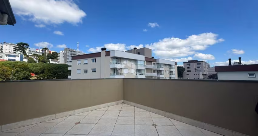 APARTAMENTO DUPLEX COM ESPAÇO GOURMET E PÁTIO PRIVATIVO