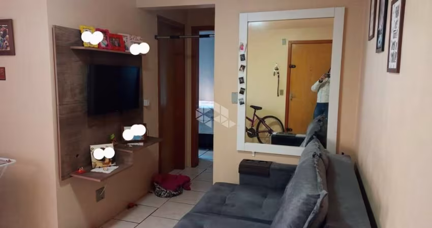 Apartamento de 2 dormitórios no Bairro Igara/Canoas.