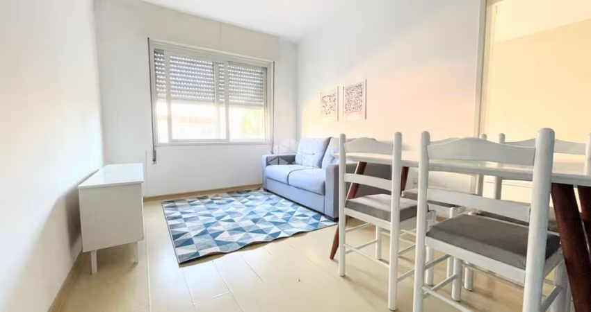 Apartamento de 01 dormitório mobiliado no bairro Floresta