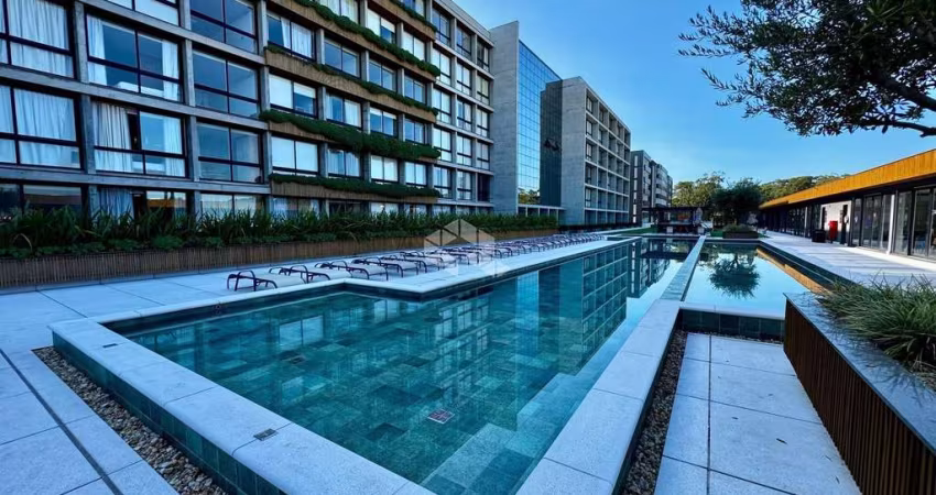 Apartamento 02 dormitórios,  01 suíte, 2 vagas no Livin Resort house em Atlântida
