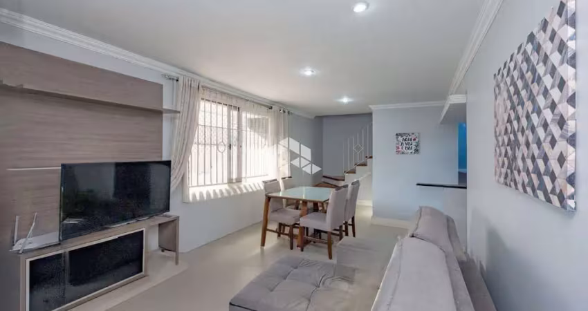 Casa em condomínio fechado, 3 dormiórios, 1 suíte, 1 vaga, jardim planalto, porto alegre.