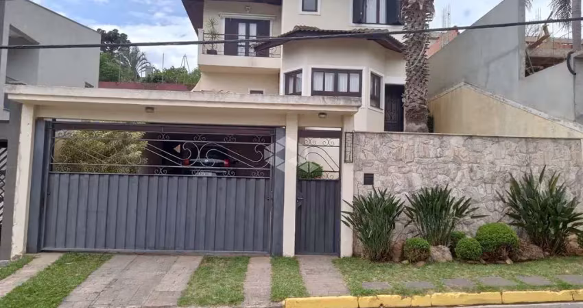 Casa em condomínio, sinta-se abraçado pela natureza!