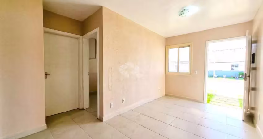 Casa em condomínio fechado, infraestrutura completa, bairro são luiz, canoas. 3 dormitórios, semimobiliada, pátio com churrasqueira, 2 vagas cobertas