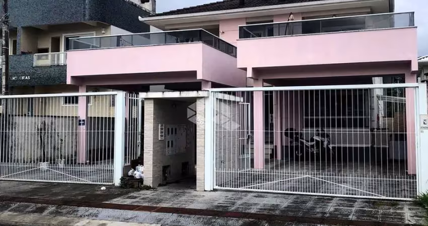 Apartamento com 2 quartos à venda na Rua Osvaldo Bossolan, 46, Nova Palhoça, Palhoça