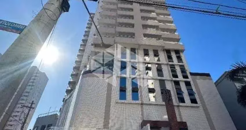 Apartamento novo na praia. 02 dorms. (02 suites) sacada gourmet, amplo lazer. aviação / praia grande sp.
