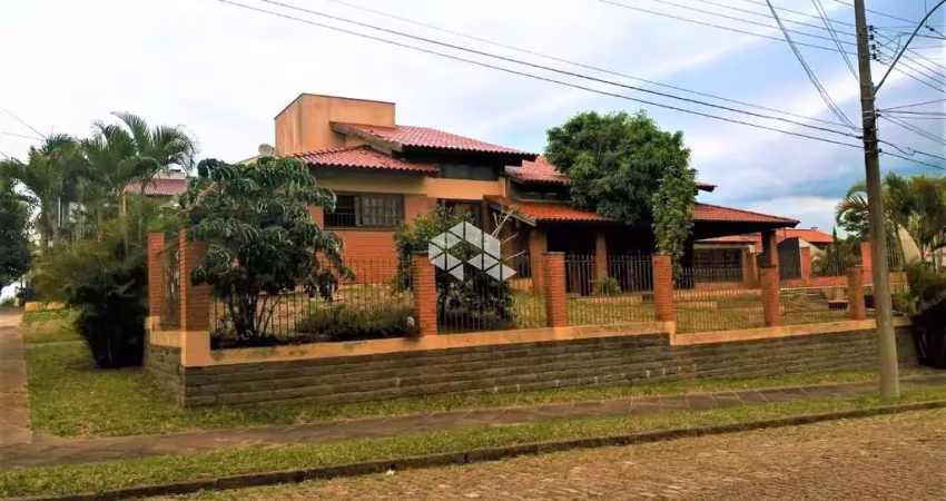 Casa com 4 quartos à venda na Rua Kyve T Knijnik, 15, Espírito Santo, Porto Alegre