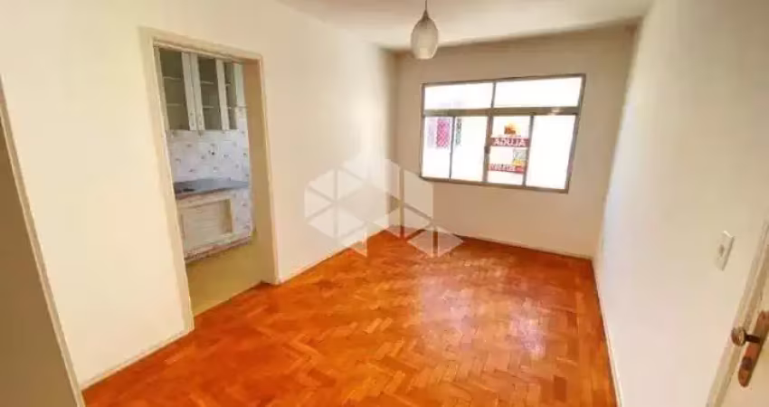 Apartamento de 1 dormitório, mobiliado, com 42m², silencioso, sol da manhã, na cidade baixa