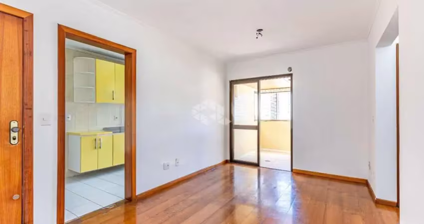 Apartamento com churrasqueira e sacada no bairro jardim floresta em porto alegre-rs!