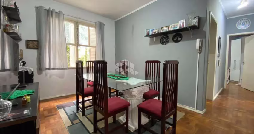 Apartamento térreo com 3 quartos e vaga de garagem coberta próximo à baltazar