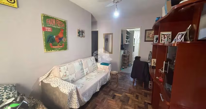 Apartamento de 2 dormitórios, no bairro humaitá, em porto alegre.