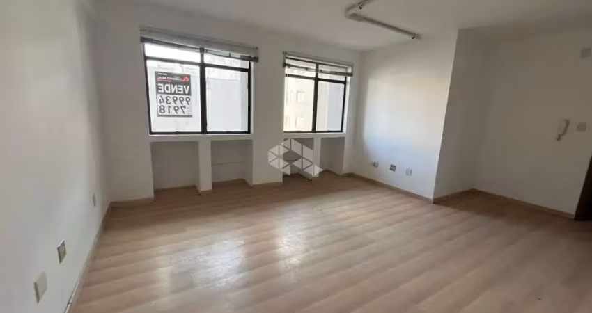 Sala comercial em  ótima localização no bairro floresta