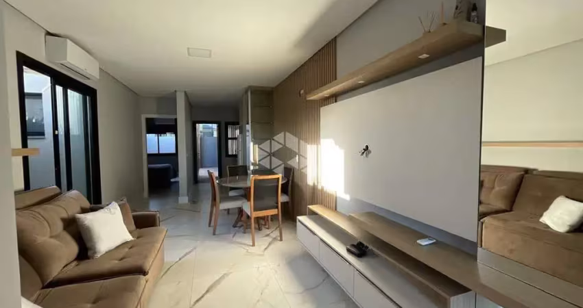 Casa em xangri-lá bairro santorini, 02 dormitórios, suíte 02 vagas
