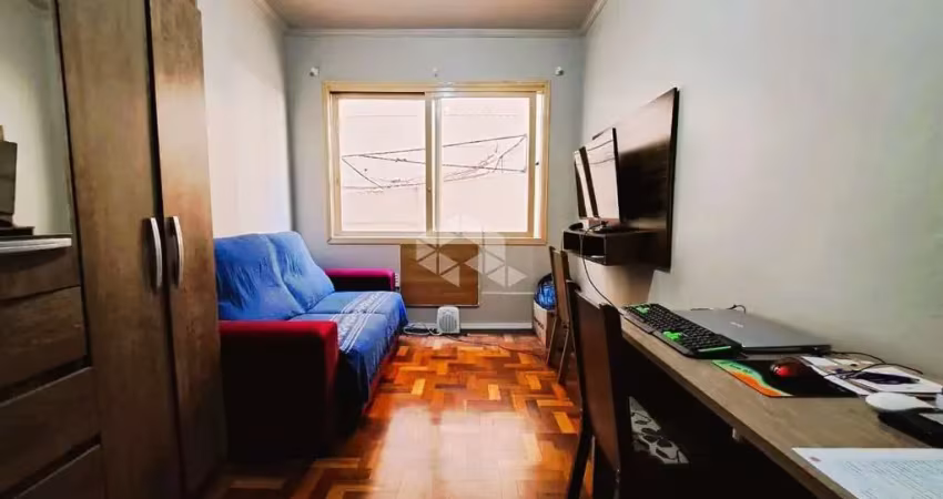 Apartamento de 1 dormitório no centro histórico a metros do zaffari da riachuelo