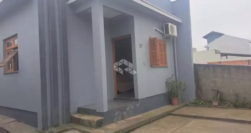Casa com 3 quartos à venda na Rua Ivan Moraes Lemos, 37, Colonial, Sapucaia do Sul