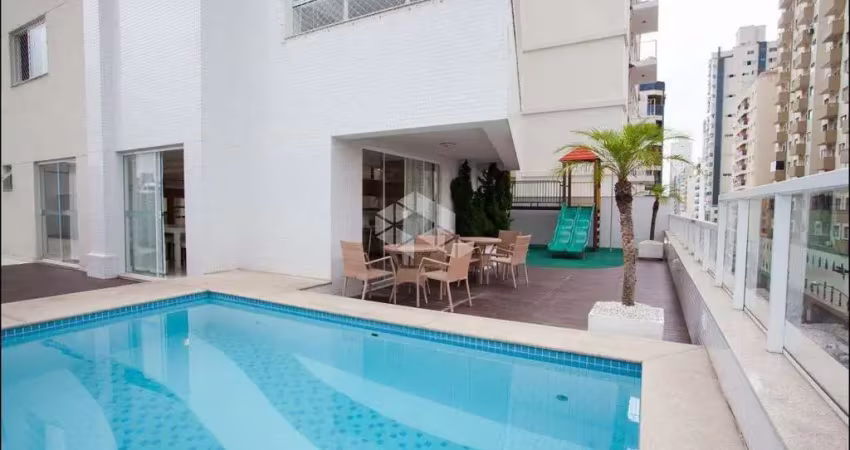 Apartamento 03 dormitórios , 03 suítes e 02 vagas de garagem