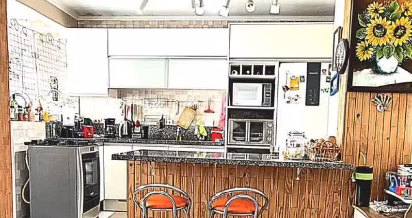 Apartamento 2 dormitórios com garagem no menino deus