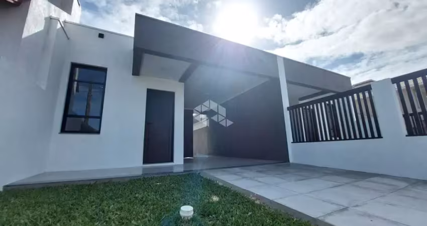 Casa geminada nova com 2 dormitórios - a poucas quadras do mar de capão novo!
