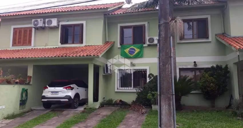 Casa sobrado 3 quartos, no bairro guarujá, em porto alegre,