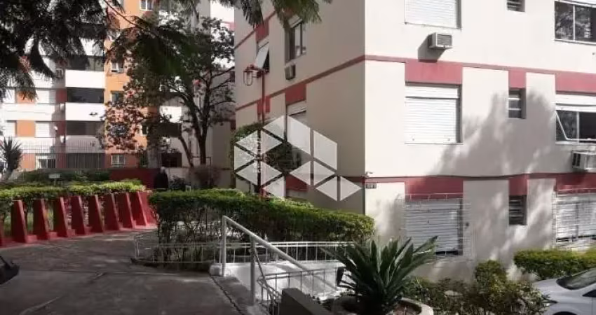 Apartamento de 02 dormitórios/quartos na rua marechal hermes