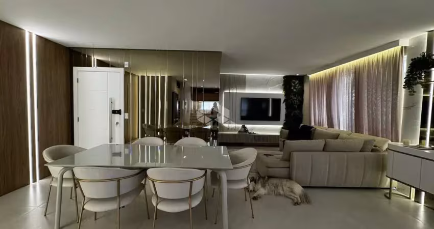 Apartamento com 3 suítes, 2 vagas de garagem próximo ao mar em porto belo