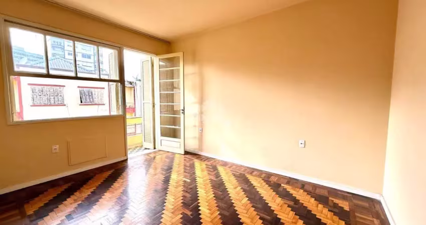 Apartamento de frente, 2 dormitórios, sacada, 2 banheiros, bairro santana, em porto alegre/rs.