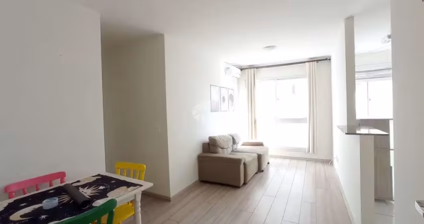 Apartamento 2 dormitórios - 1 vaga - ensolarado. infraestrutura condomínio.