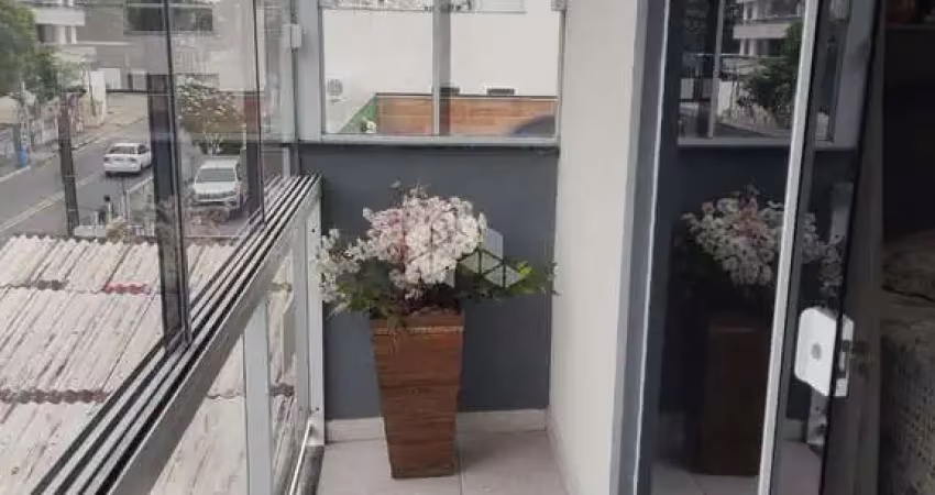 Apartamento decorado e mobiliado 2 dormitórios c/ 1 suíte  99 m² a venda no ingleses r$649.000,00