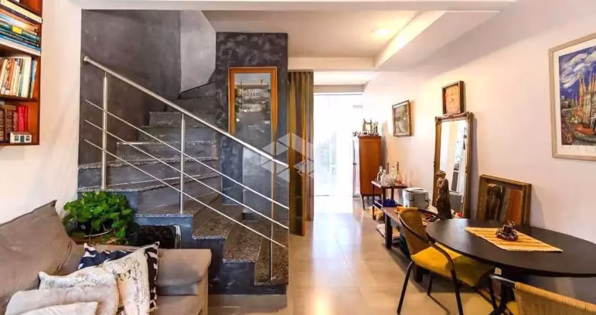 Casa em condomínio de 2 quartos com garagem na vila nova próximo do hospital vila nova