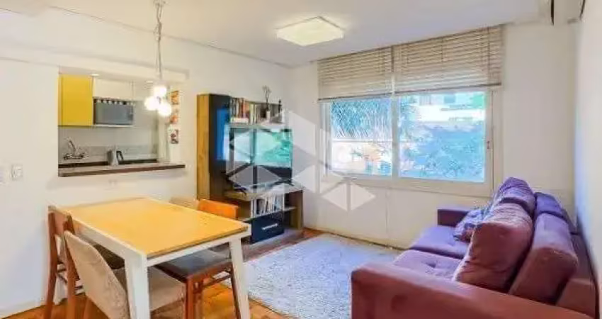 Apartamento à venda 2 dormitórios com 1 vaga de garagem no bairro auxiliadora em porto alegre/rs.