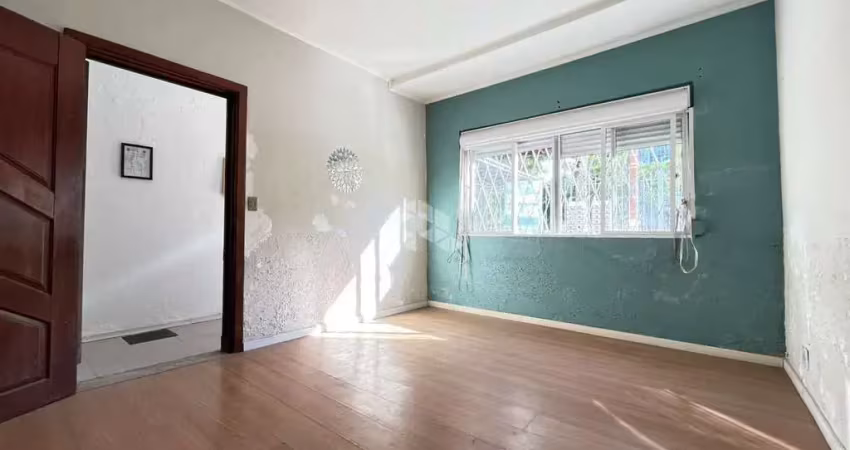 Apartamento 2 dormitórios com pátio  para venda próximo ao shopping praia de belas