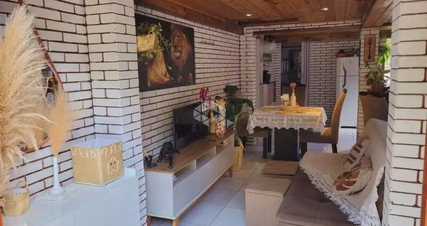Casa com 2 quartos à venda na Caminho dos Cafezais, 130, Pântano do Sul, Florianópolis