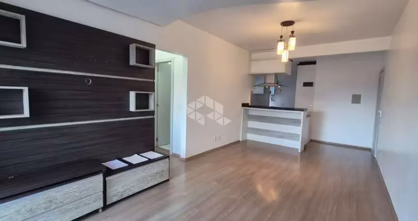 Apartamento semimobiliado com 02 dormitórios e 1 vaga de garagem no bairro sanvitto em caxias do sul