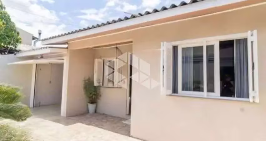 Casa com 3 quartos à venda na Rua Protásio Alves, 773, Niterói, Canoas