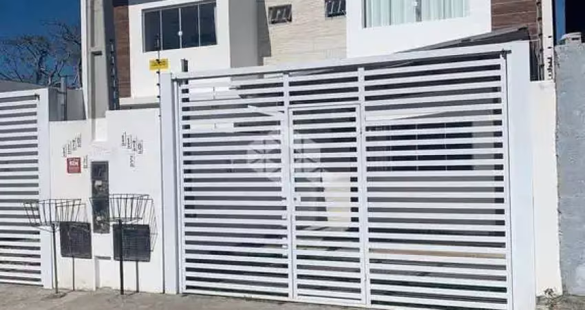 Casa sobrado com 2 quartos/suítes em são joão do rio vermelho - florianópolis/sc