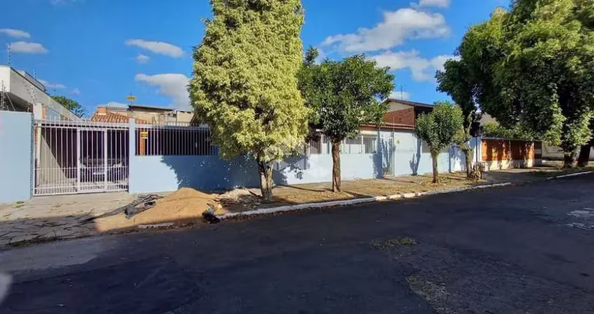 Casa com 4 quartos à venda na Rua Rio Negro, 174, Niterói, Canoas