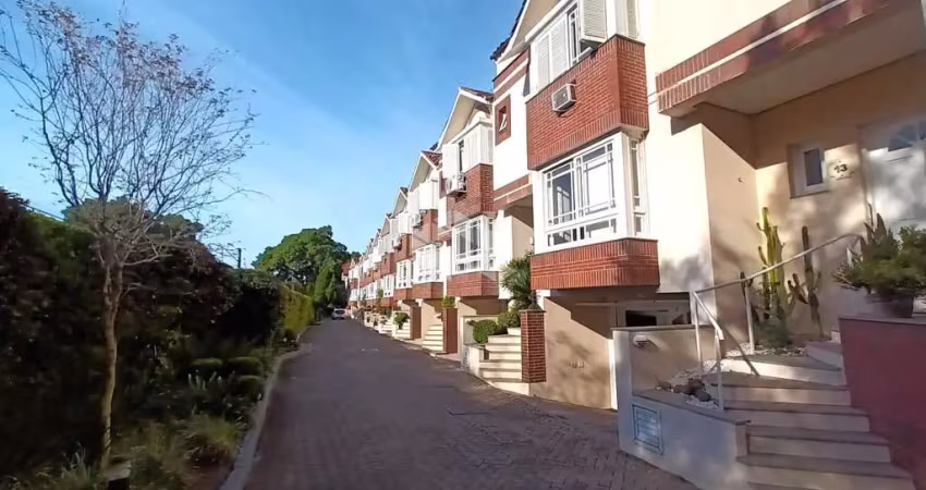 Casa em condomínio com 03 dormitórios sendo 01 suite - bairro tristeza