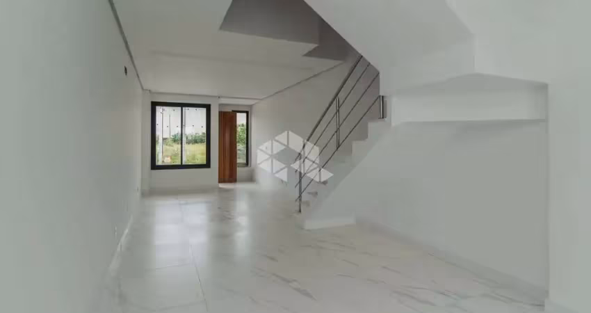 Casa estilo sobrado, 2 dormitórios no bairro hípica, em porto alegre