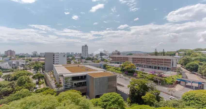 Apartamento com 3 dormitórios, 2 vagas e 130m² à venda em boa vista, porto alegre