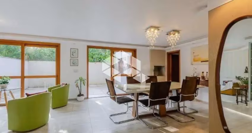 Casa em condomínio 4 quaertos e 2 vagas de garagem no bairro jardim isabel