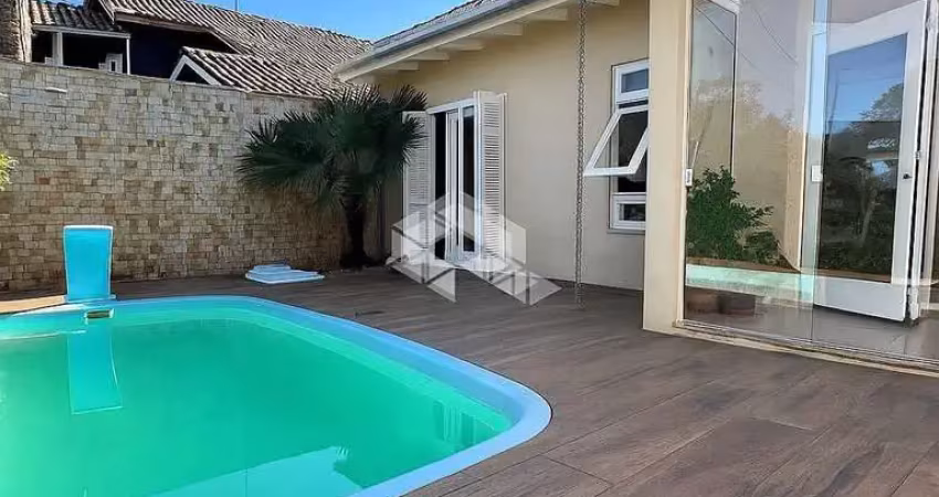 Casa 3 dormitórios com piscina - oportunidade única na região, aceita financiamento